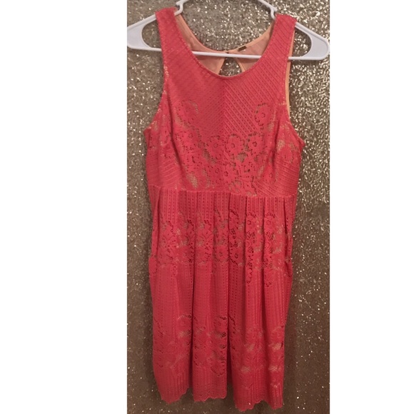Free People Open Back Lace Dress Sz 4 EUC - Picture 4 of 5